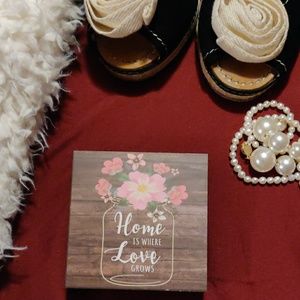 Home is where love grows plaque